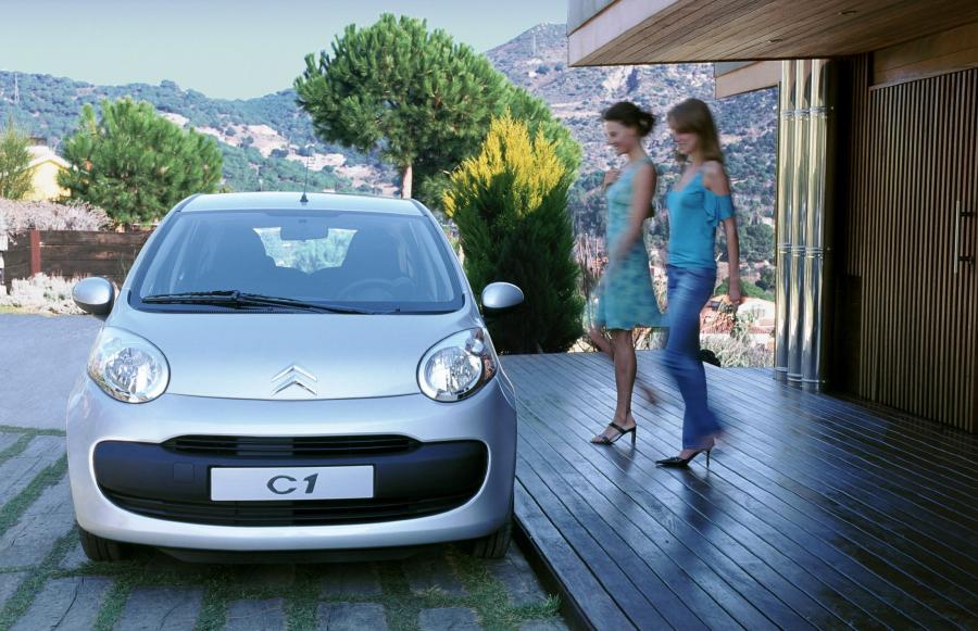  Citroen C1 2001 года  (фото 51 из 74)